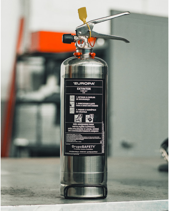 Extintor para Baterias de Lítio - 2 Litros (F500)